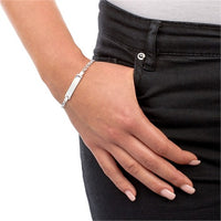 Dieses Foto zeigt ein Tragebeispiel des Armbands aus 925er Silber